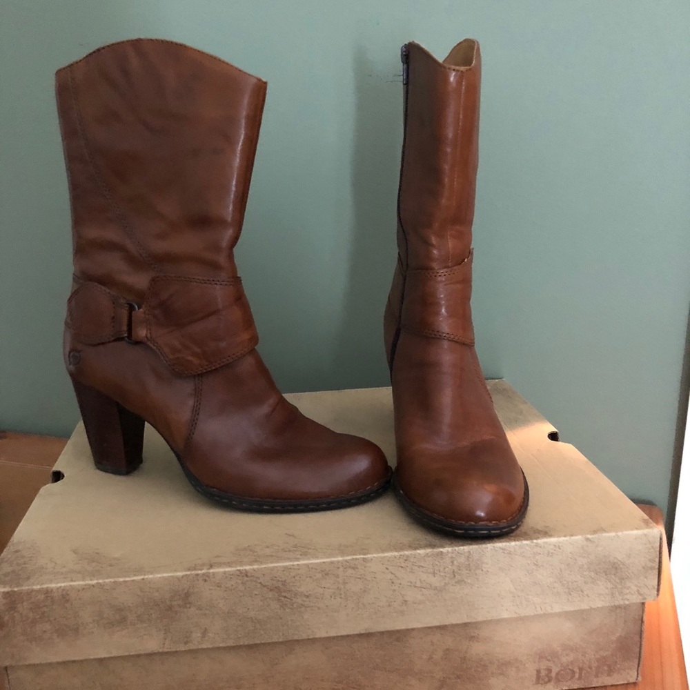 Born brown leather boots